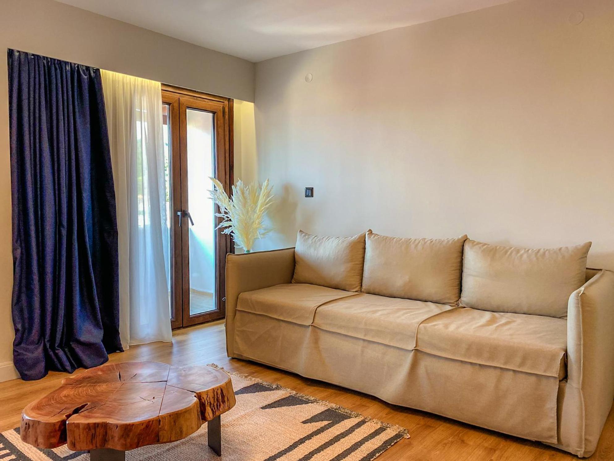 Apellou Apartments Самос Екстериор снимка