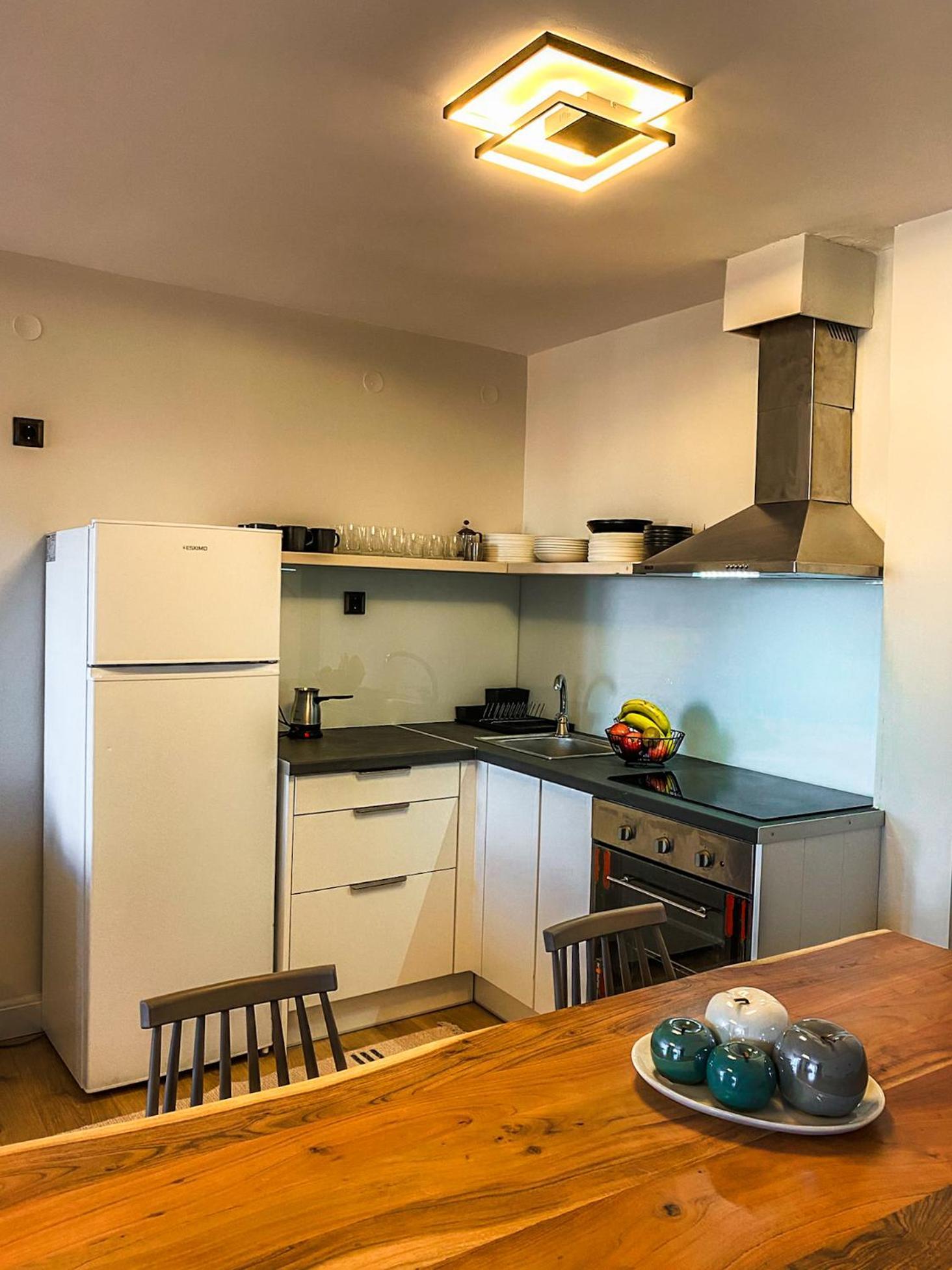 Apellou Apartments Самос Екстериор снимка